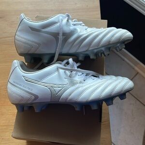 Women’s Soccer Cleats